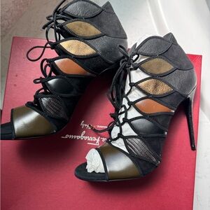 Salvador, Ferragamo Elegant Black and Brown Women's Heels